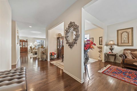 Tiny photo for 731 Slate Run, Elgin, IL 60124 (MLS # 12528898)