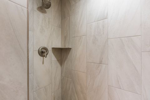 Tiny photo for 731 Slate Run, Elgin, IL 60124 (MLS # 12528898)