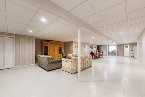 Tiny photo for 731 Slate Run, Elgin, IL 60124 (MLS # 12528898)