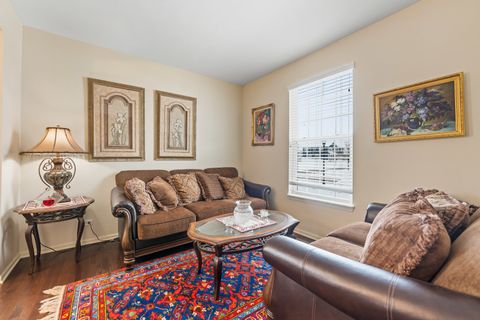 Tiny photo for 731 Slate Run, Elgin, IL 60124 (MLS # 12528898)