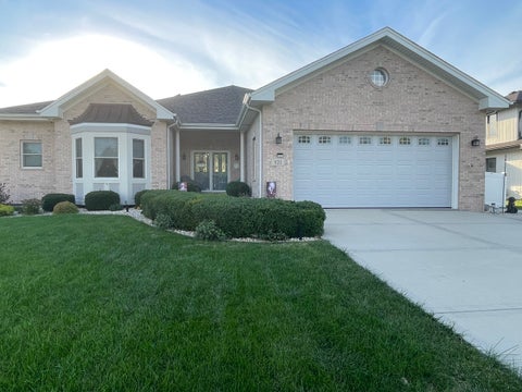 Photo of 521 BETHANY Drive, Shorewood, IL 60404 (MLS # 12776272)