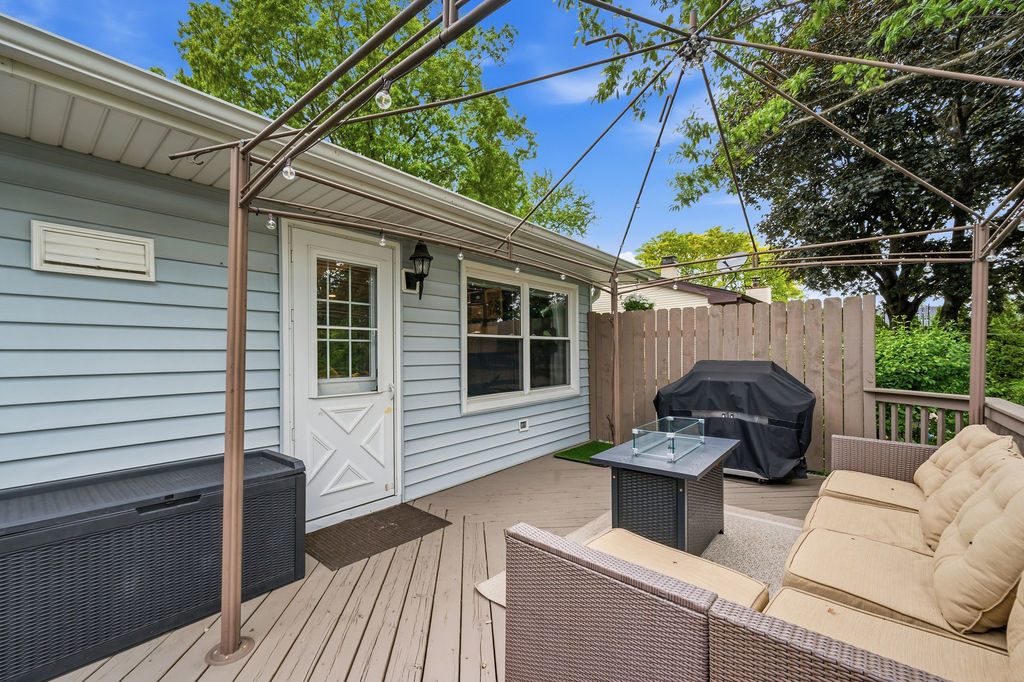 Properties 2 7341 East Avenue
