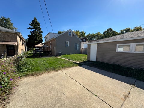 Tiny photo for 3240 CUYLER Avenue, Berwyn, IL 60402 (MLS # 12768182)