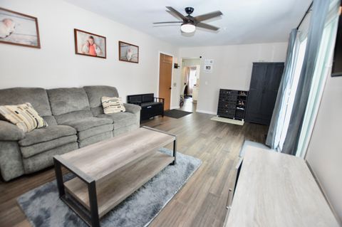 Tiny photo for 1014 Stonehedge Court, Crystal Lake, IL 60014 (MLS # 12524958)