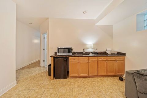 Tiny photo for 3213 S Wells Street #1, Chicago, IL 60616 (MLS # 12516979)