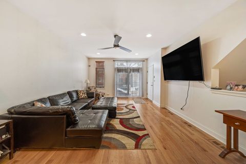 Tiny photo for 3213 S Wells Street #1, Chicago, IL 60616 (MLS # 12516979)