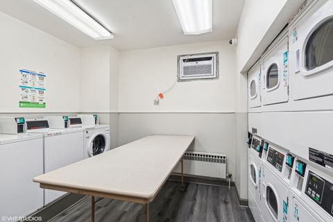 Tiny photo for 1255 N State Parkway #2B, Chicago, IL 60610 (MLS # 12474918)