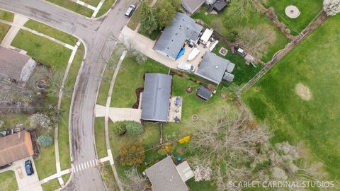 Tiny photo for 801 Sunset Circle, Streamwood, IL 60107 (MLS # 12616111)