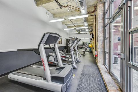 Tiny photo for 1735 N Paulina Street #422, Chicago, IL 60622 (MLS # 12489304)