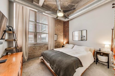 Tiny photo for 1735 N Paulina Street #422, Chicago, IL 60622 (MLS # 12489304)
