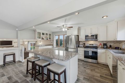 Tiny photo for 1621 Andrea Drive, New Lenox, IL 60451 (MLS # 12586703)