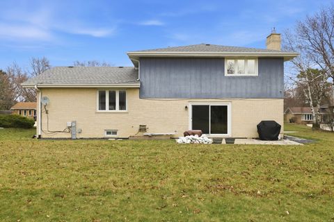 Tiny photo for 1621 Andrea Drive, New Lenox, IL 60451 (MLS # 12586703)