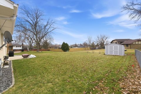 Tiny photo for 1621 Andrea Drive, New Lenox, IL 60451 (MLS # 12586703)