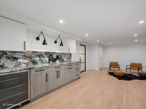 Tiny photo for 3031 Indianwood Road, Wilmette, IL 60091 (MLS # 12593963)