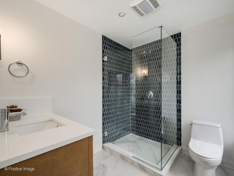 Tiny photo for 3031 Indianwood Road, Wilmette, IL 60091 (MLS # 12593963)