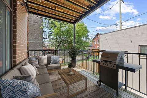 Tiny photo for 1810 S Racine Avenue #1, Chicago, IL 60608 (MLS # 12710485)