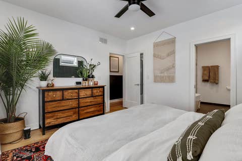 Tiny photo for 1810 S Racine Avenue #1, Chicago, IL 60608 (MLS # 12710485)