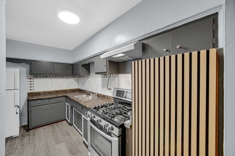 Tiny photo for 2303 E 100th Street, Chicago, IL 60617 (MLS # 12747047)