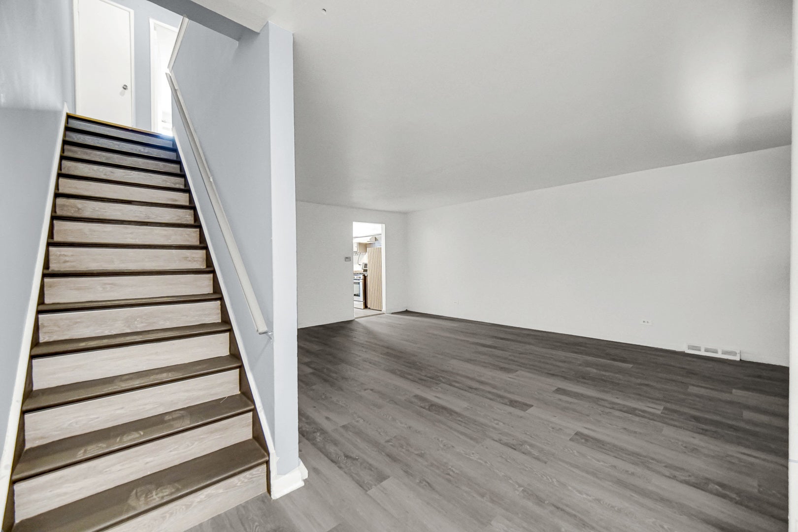 2303 E 100th Street