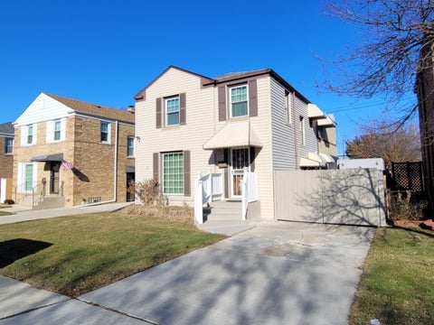 Tiny photo for 7432 W Gregory Street, Chicago, IL 60656 (MLS # 12768798)