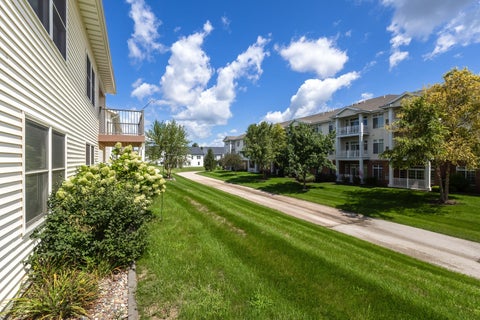 Tiny photo for 5843 Danielle Drive, Bettendorf, IA 52722 (MLS # 12738072)