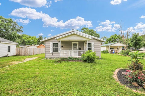 Photo of 521 N McClellan Street, Sullivan, IL 61951 (MLS # 12663988)
