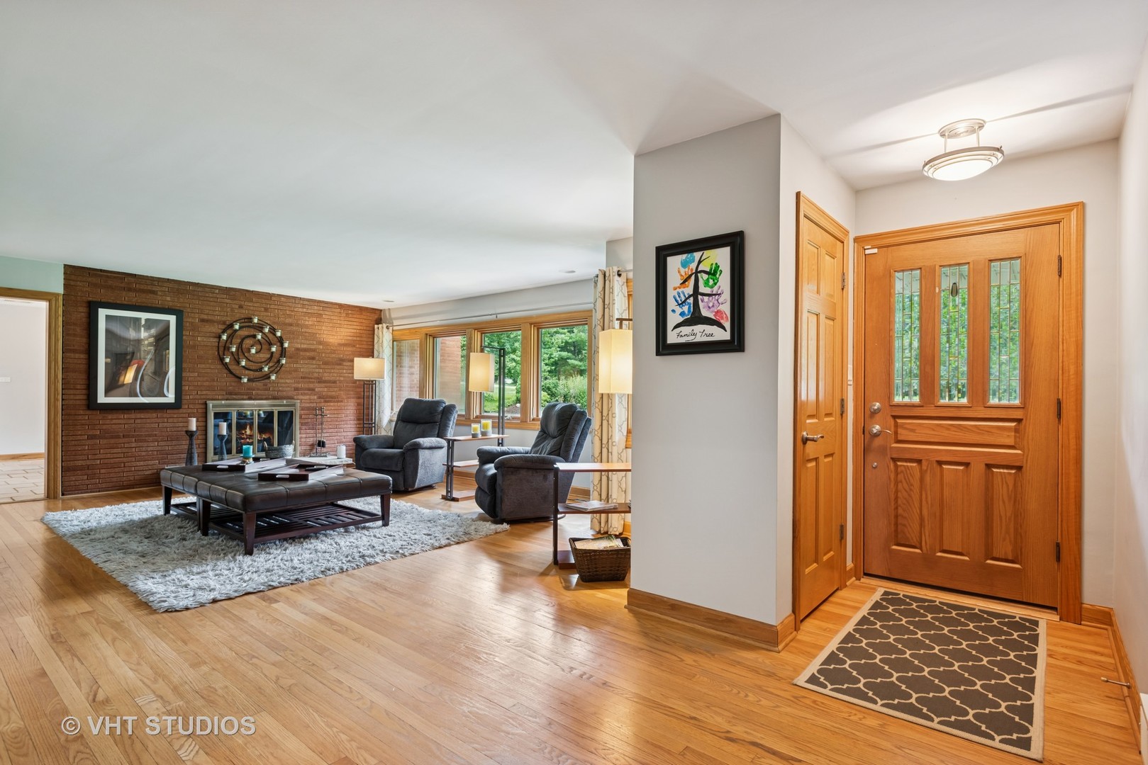 29W731 Cape Avenue