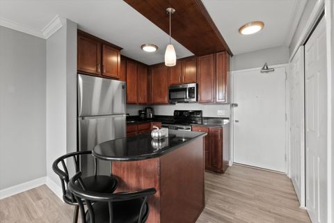 Tiny photo for 1360 N Sandburg Terrace #2909C, Chicago, IL 60610 (MLS # 12484781)