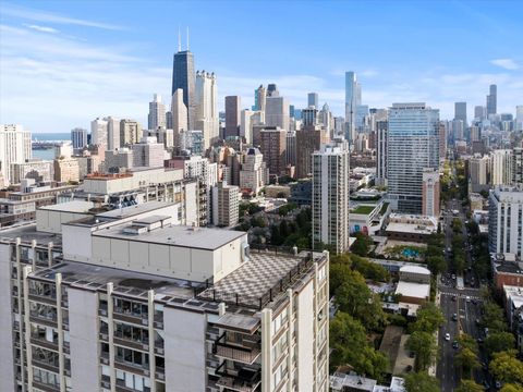 Tiny photo for 1360 N Sandburg Terrace #2909C, Chicago, IL 60610 (MLS # 12484781)