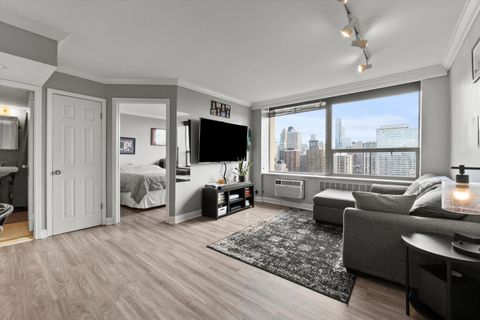 Tiny photo for 1360 N Sandburg Terrace #2909C, Chicago, IL 60610 (MLS # 12484781)
