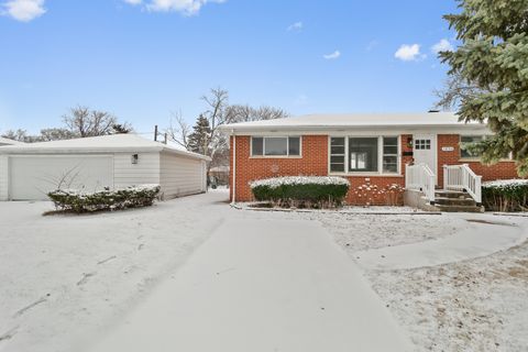 A home in Mount Prospect