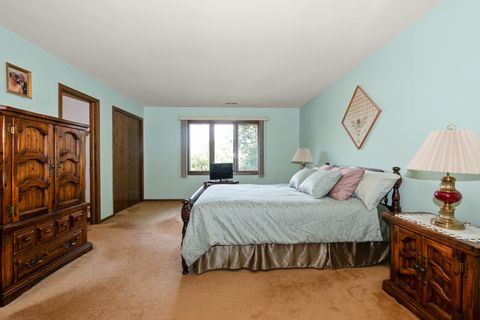 Tiny photo for 9940 S Wood Lane, Palos Hills, IL 60465 (MLS # 12512318)