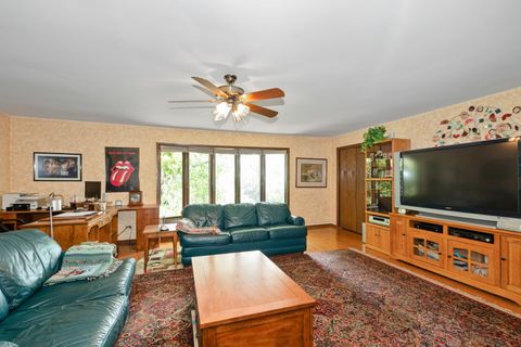 Tiny photo for 9940 S Wood Lane, Palos Hills, IL 60465 (MLS # 12512318)