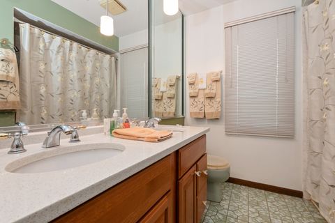 Tiny photo for 9940 S Wood Lane, Palos Hills, IL 60465 (MLS # 12512318)