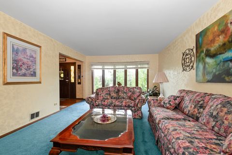 Tiny photo for 9940 S Wood Lane, Palos Hills, IL 60465 (MLS # 12512318)