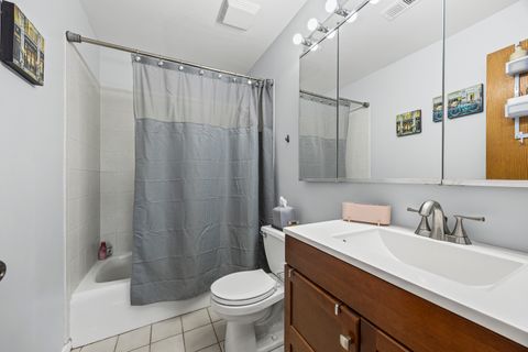 Tiny photo for 6700 S Brainard Avenue #428, Countryside, IL 60525 (MLS # 12455816)