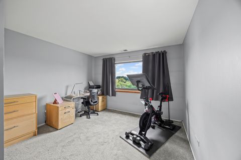 Tiny photo for 6700 S Brainard Avenue #428, Countryside, IL 60525 (MLS # 12455816)