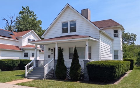 Photo of 13741 S Wabash Avenue, Riverdale, IL 60827 (MLS # 12744872)