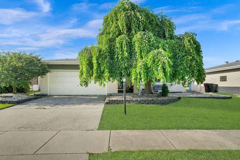 Photo of 6528 157th Street, Oak Forest, IL 60452 (MLS # 12740894)