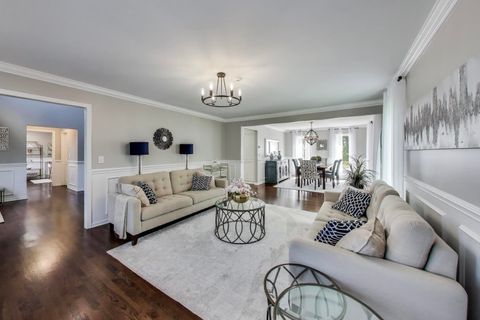 Tiny photo for 775 Summer Isle Lane, Inverness, IL 60010 (MLS # 12584836)