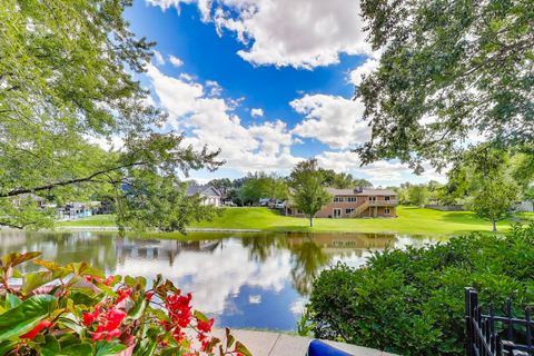 Tiny photo for 775 Summer Isle Lane, Inverness, IL 60010 (MLS # 12584836)