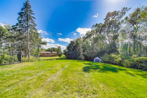 Tiny photo for 775 Summer Isle Lane, Inverness, IL 60010 (MLS # 12584836)