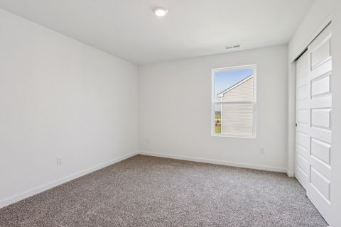 Tiny photo for 966 Garnet Lane, Montgomery, IL 60538 (MLS # 12489277)