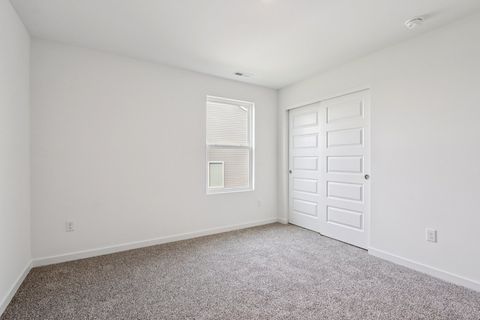 Tiny photo for 966 Garnet Lane, Montgomery, IL 60538 (MLS # 12489277)