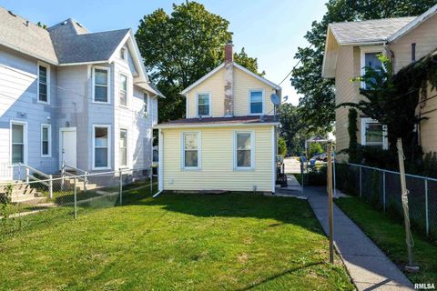 Tiny photo for 1518 N MAIN Street, Davenport, IA 52803 (MLS # QC4267540)