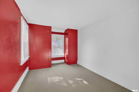 Tiny photo for 1518 N MAIN Street, Davenport, IA 52803 (MLS # QC4267540)