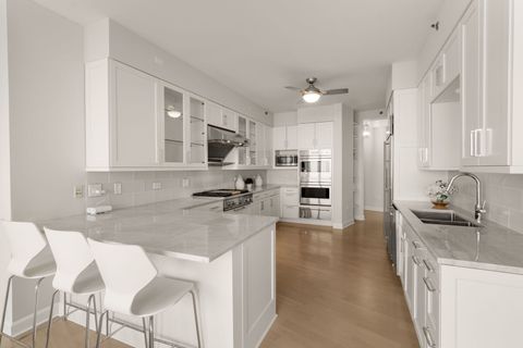 Tiny photo for 1211 S Prairie Avenue #3401, Chicago, IL 60605 (MLS # 12589666)