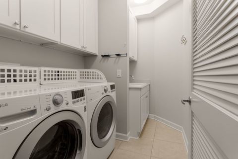 Tiny photo for 1211 S Prairie Avenue #3401, Chicago, IL 60605 (MLS # 12589666)