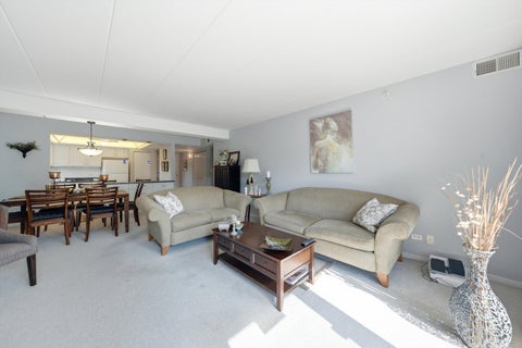 Tiny photo for 4500 W 93rd Street #1A, Oak Lawn, IL 60453 (MLS # 12729295)