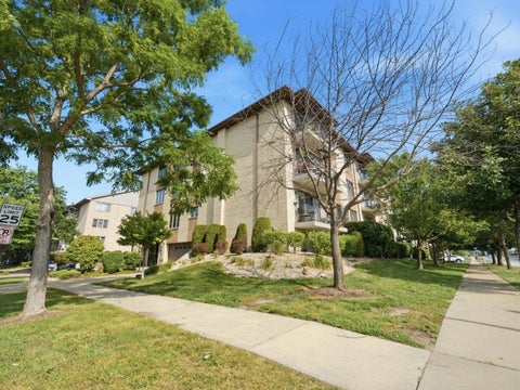 Photo of 4500 W 93rd Street #1A, Oak Lawn, IL 60453 (MLS # 12729295)